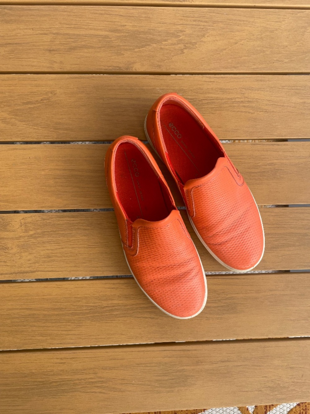 Ecco slip-on sneakers